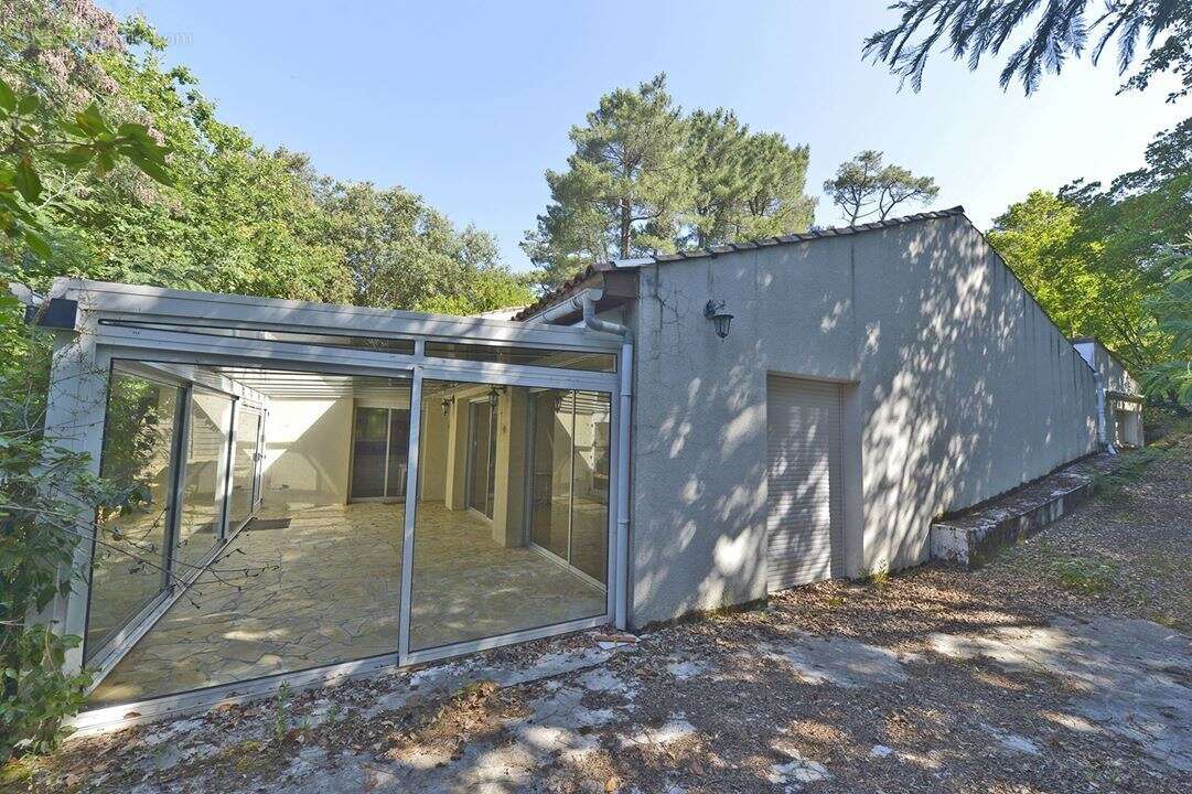 Maison à SAINT-GEORGES-DE-DIDONNE