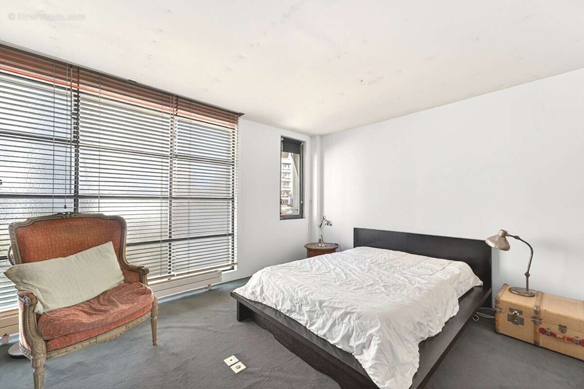 Appartement à LES LILAS