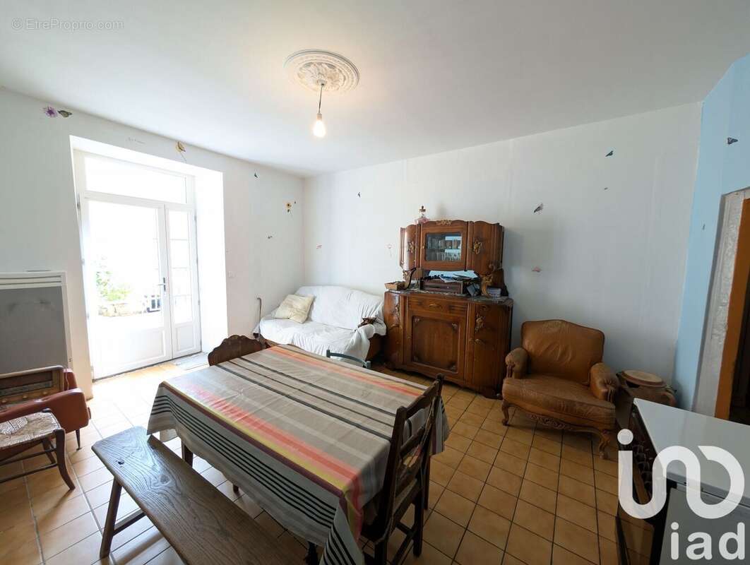 Photo 9 - Maison à MONTMORILLON