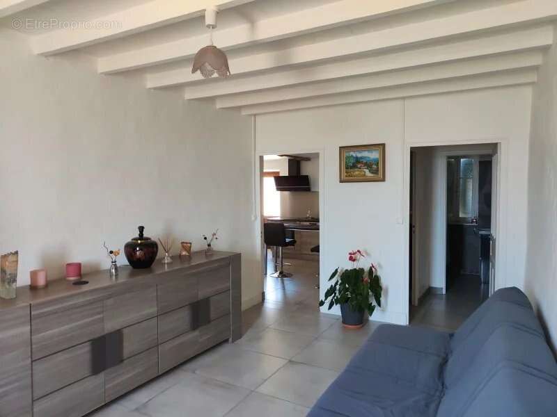 Maison à SEISSAN