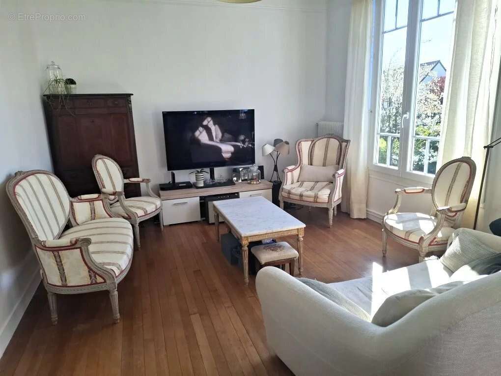 Maison à CROISSY-SUR-SEINE