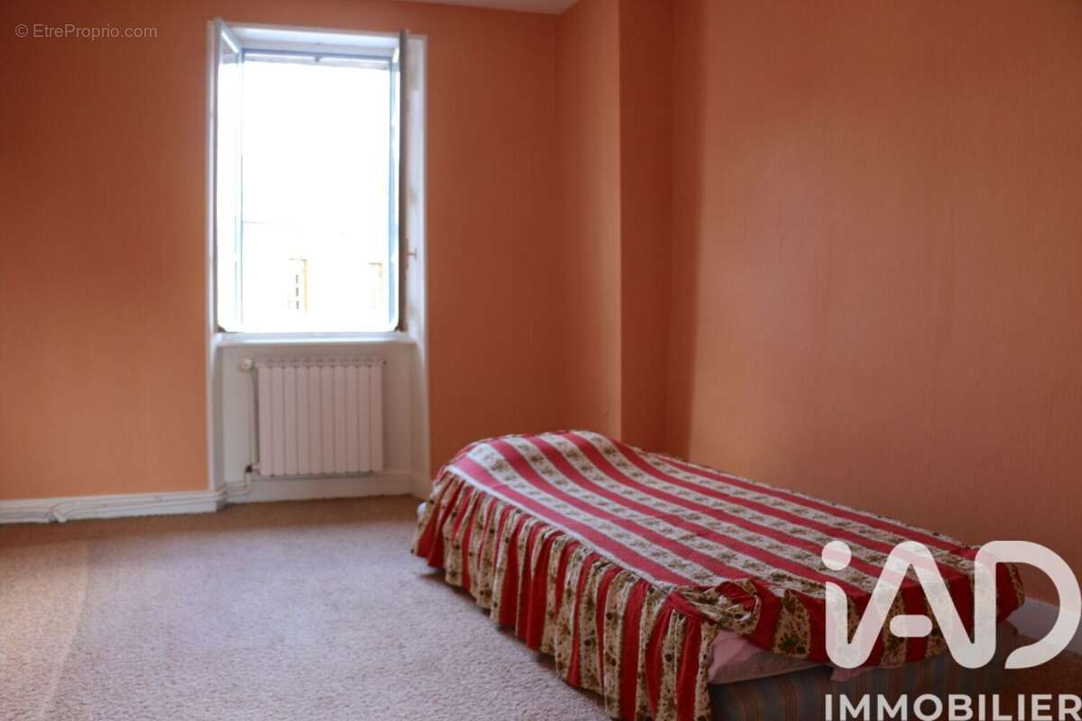 Photo 4 - Maison à VERNET-LA-VARENNE