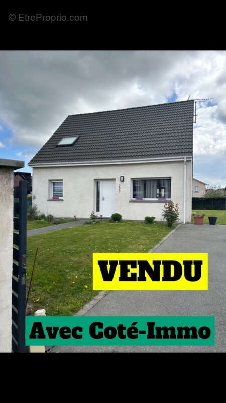 Maison à OSTRICOURT