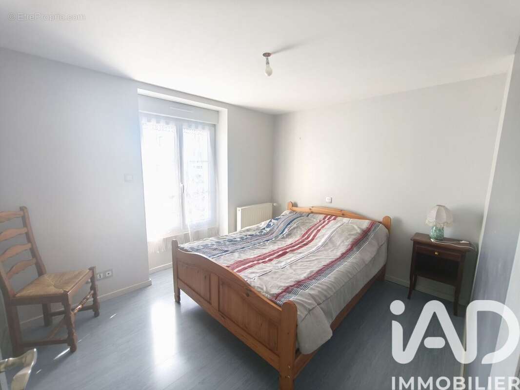 Photo 6 - Maison à VILLAINES-LA-JUHEL