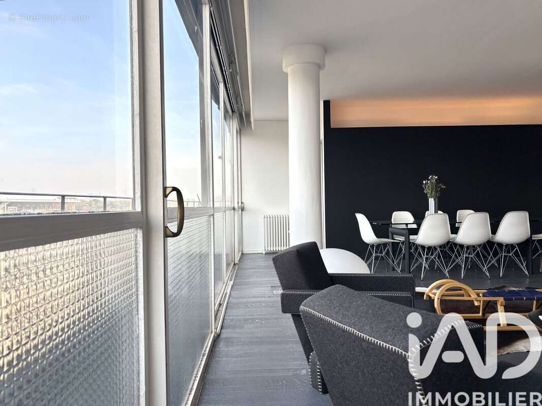 Photo 5 - Appartement à PARIS-16E