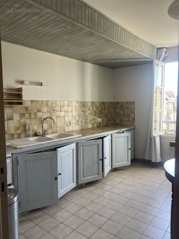A deux pas des thermes de Salies-De-Béarn, appartement à vendre - photo 6