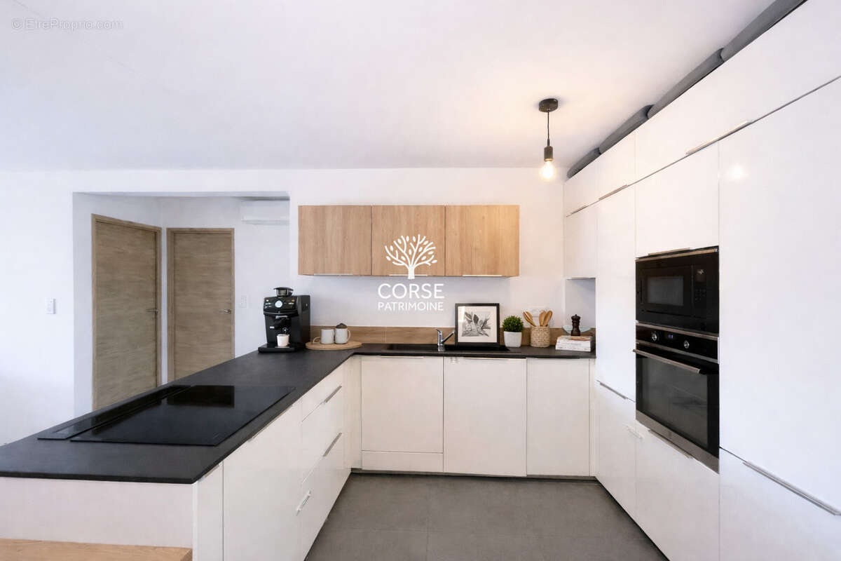Appartement à PORTO-VECCHIO