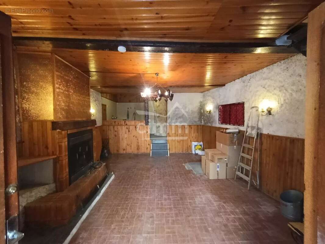 Maison à BARRET-SUR-MEOUGE