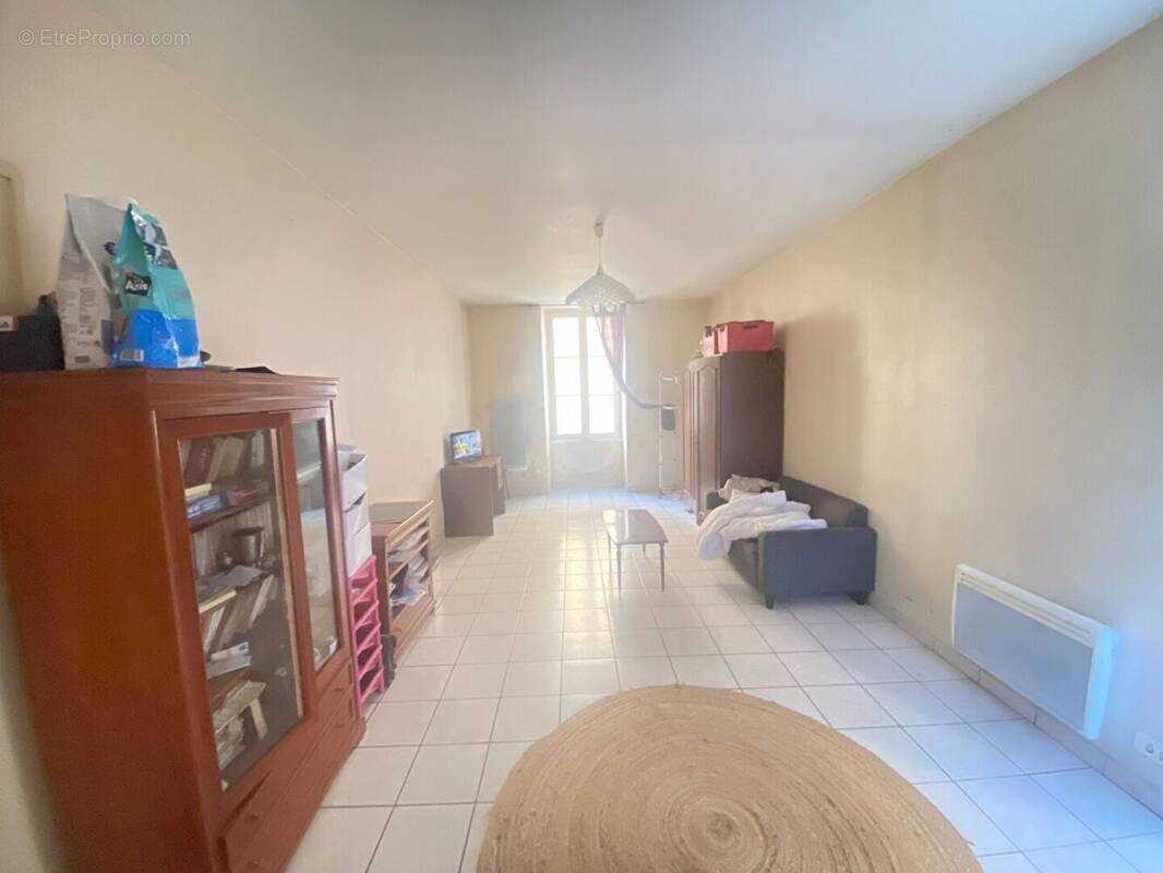 Appartement à SAINTES