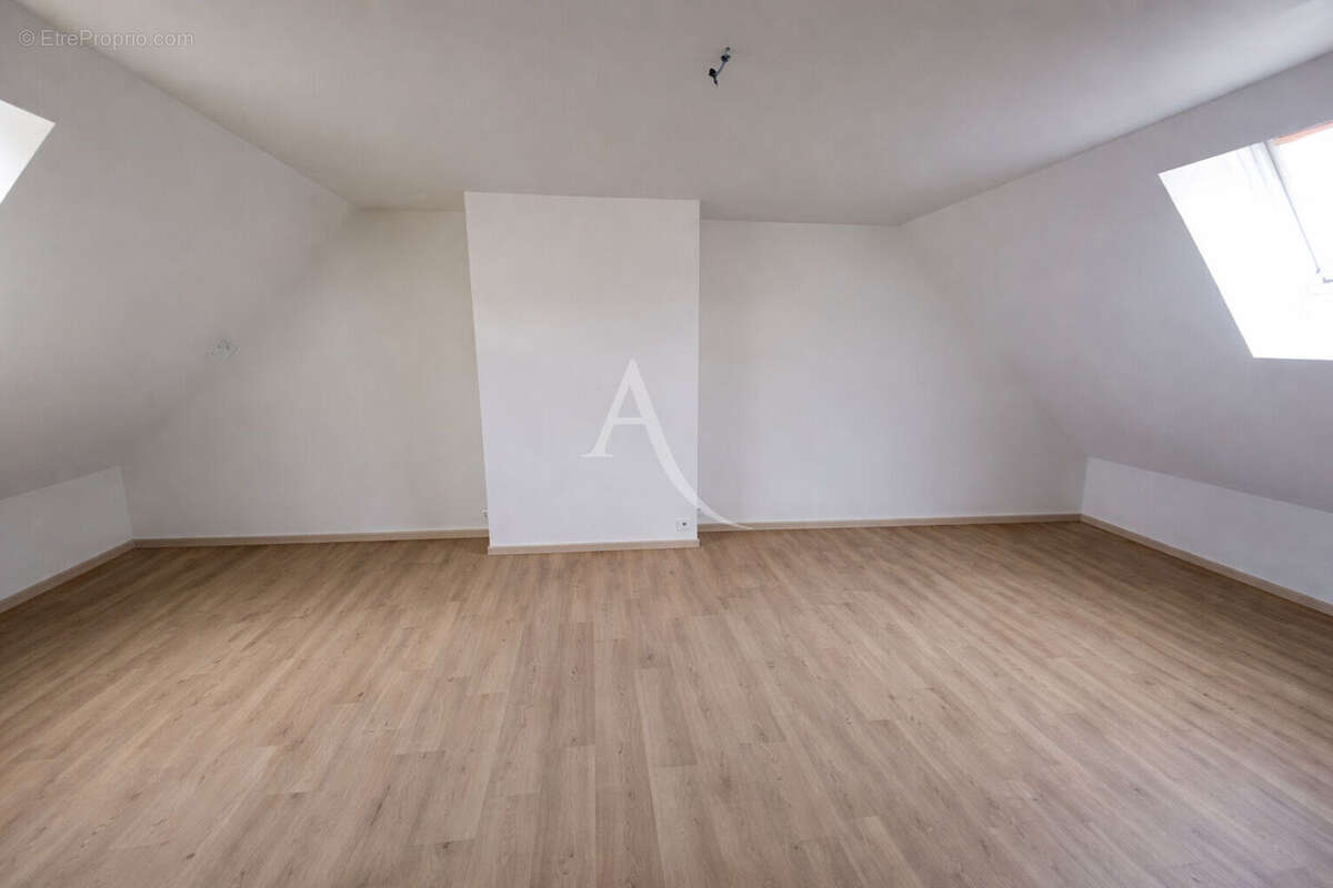 Maison à MARSAC-SUR-DON