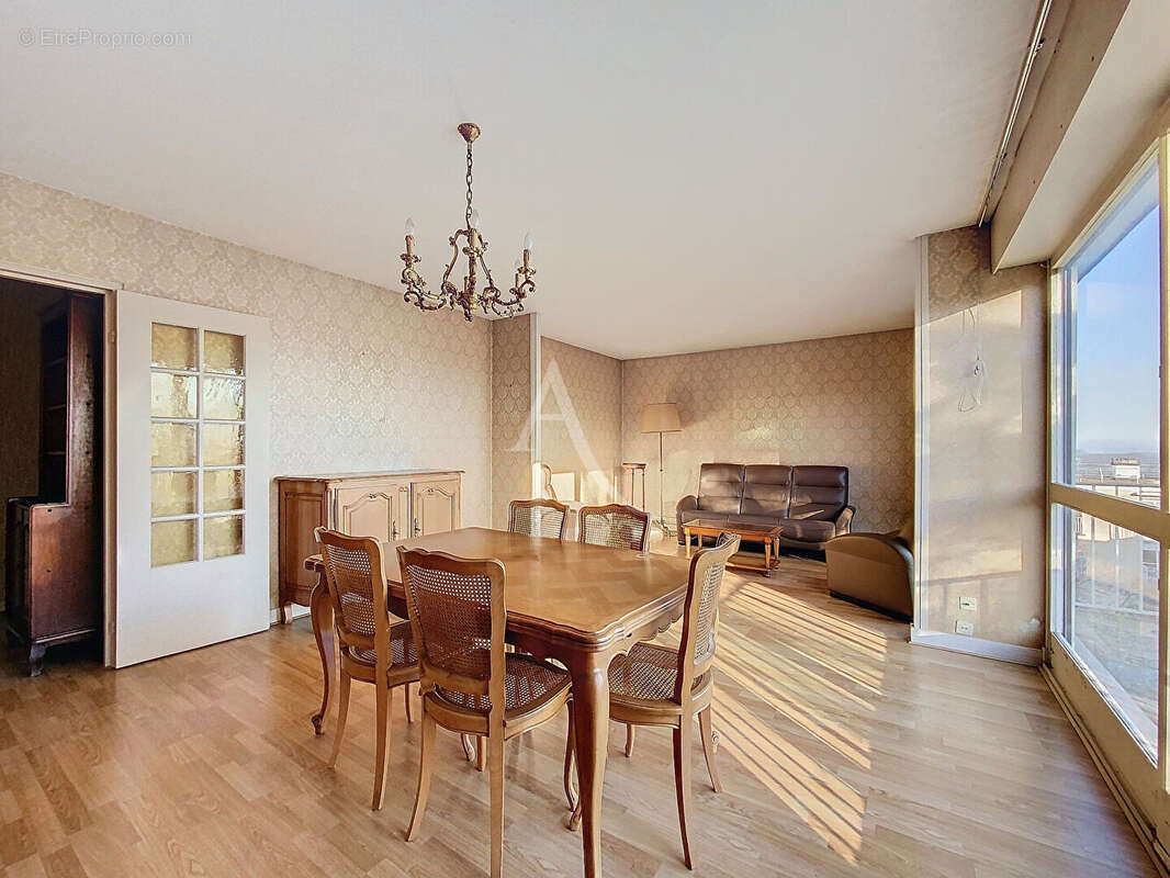 Appartement à CHAMBOURCY