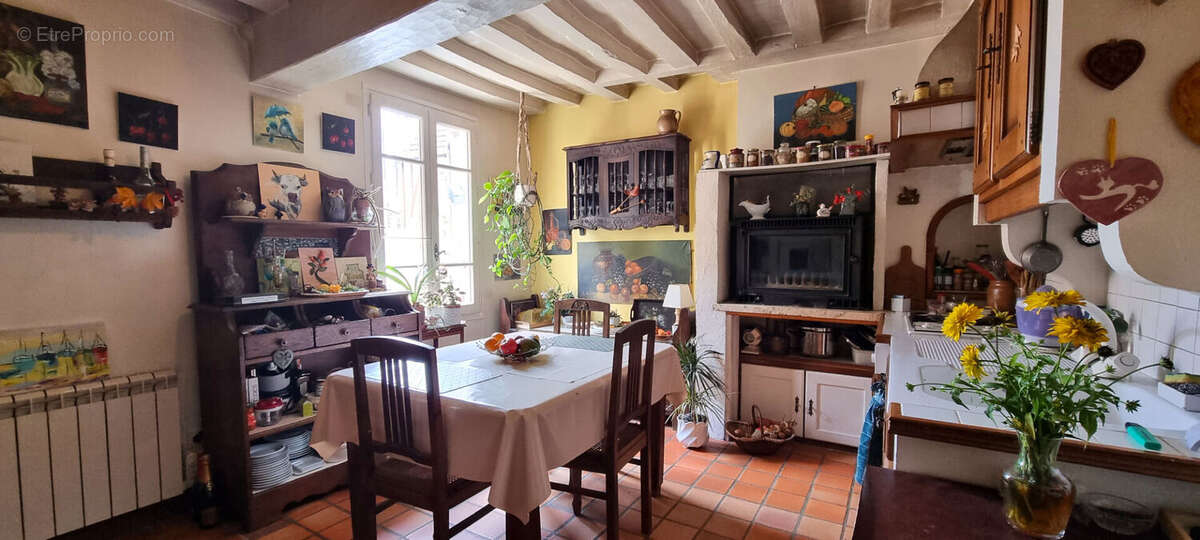 Ensemble immobilier - photo 4