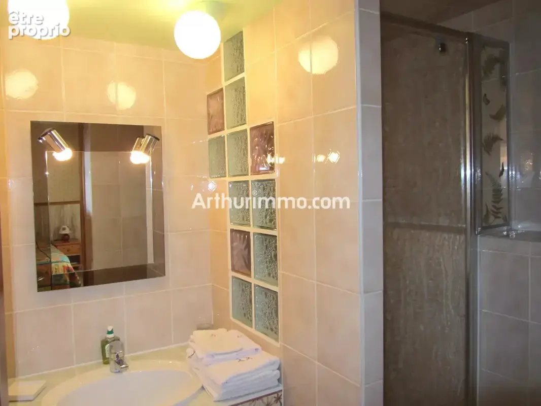 PRESILLY (39 JURA), à vendre maison 195 m², 4 chambres avec sdb et WC, 6 pièces, idéal gîte touristique. - photo 16