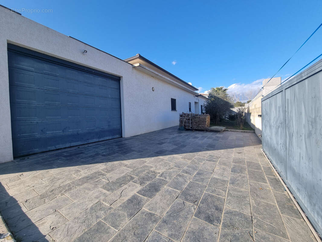 Maison à LINGUIZZETTA