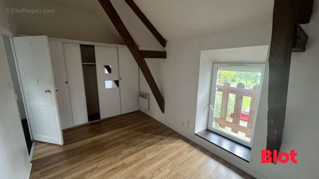 Appartement à LIFFRE