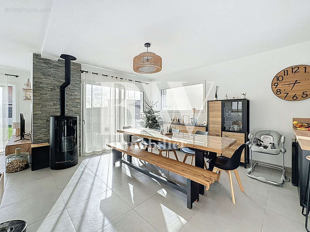 Maison à SAINT-DIVY