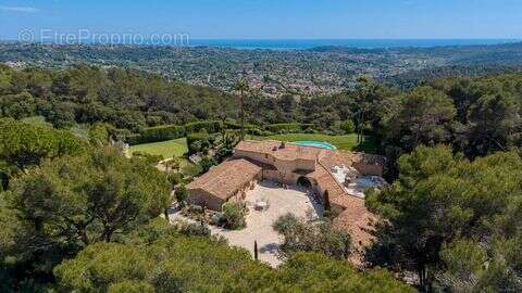 Maison à LA COLLE-SUR-LOUP