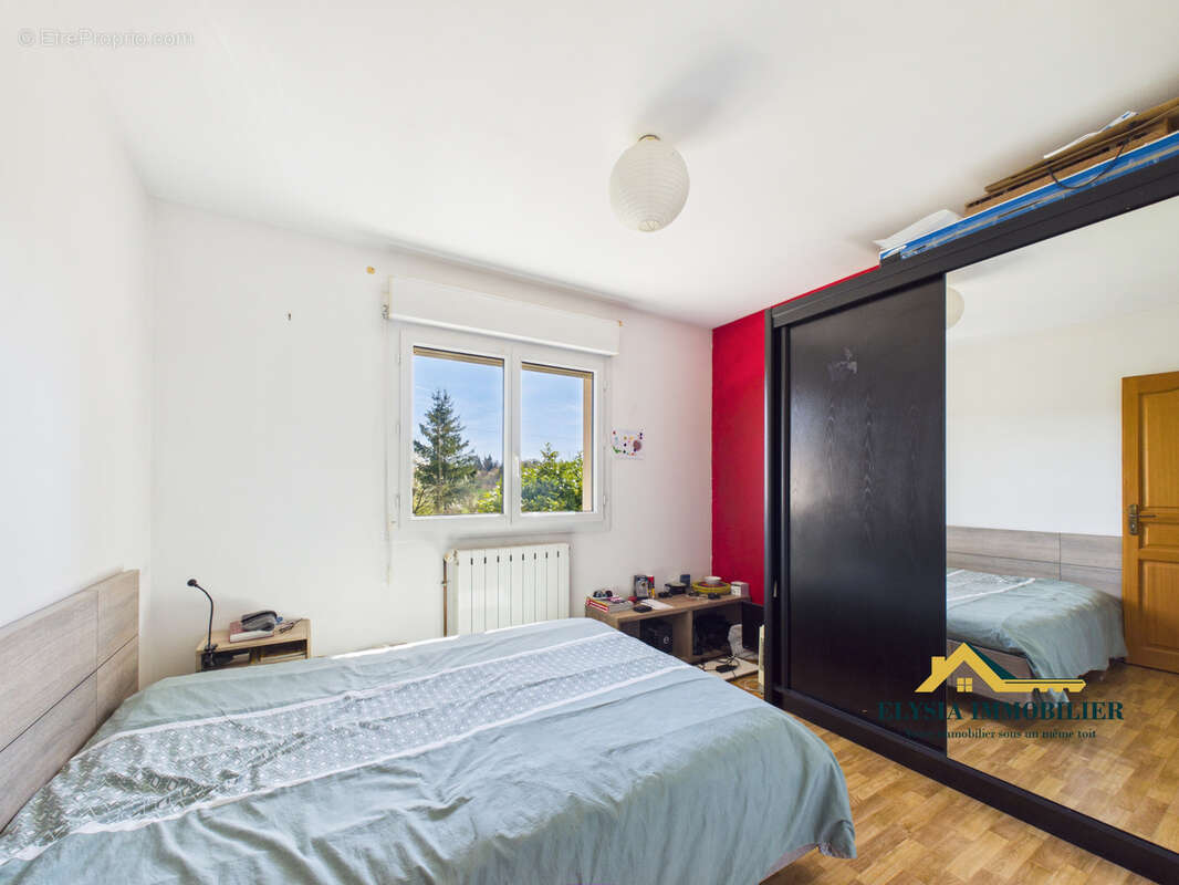 Maison à COLOMBEY-LES-BELLES