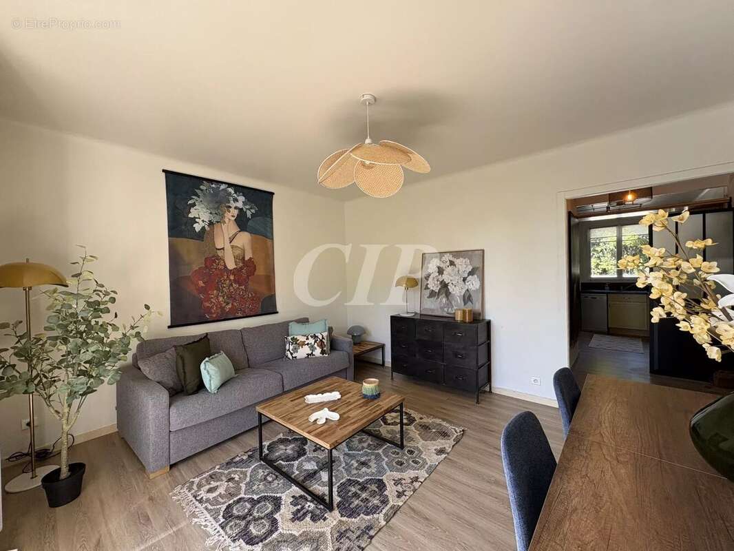 Appartement à AIX-EN-PROVENCE