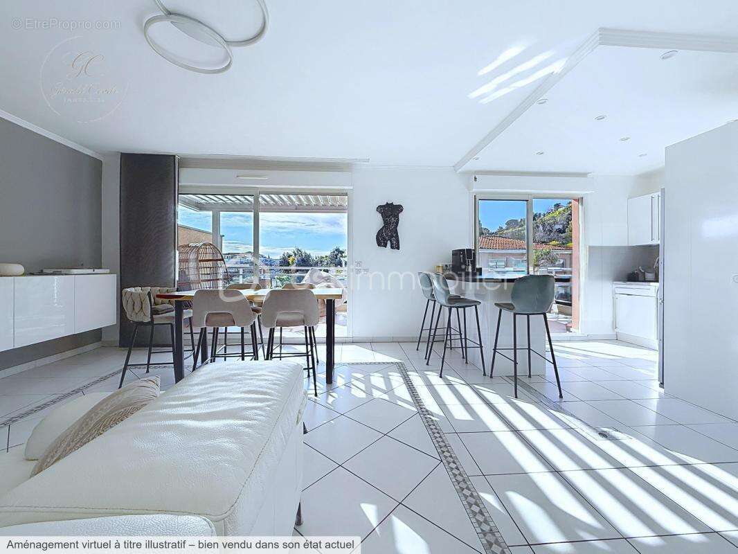 Appartement à MANDELIEU-LA-NAPOULE