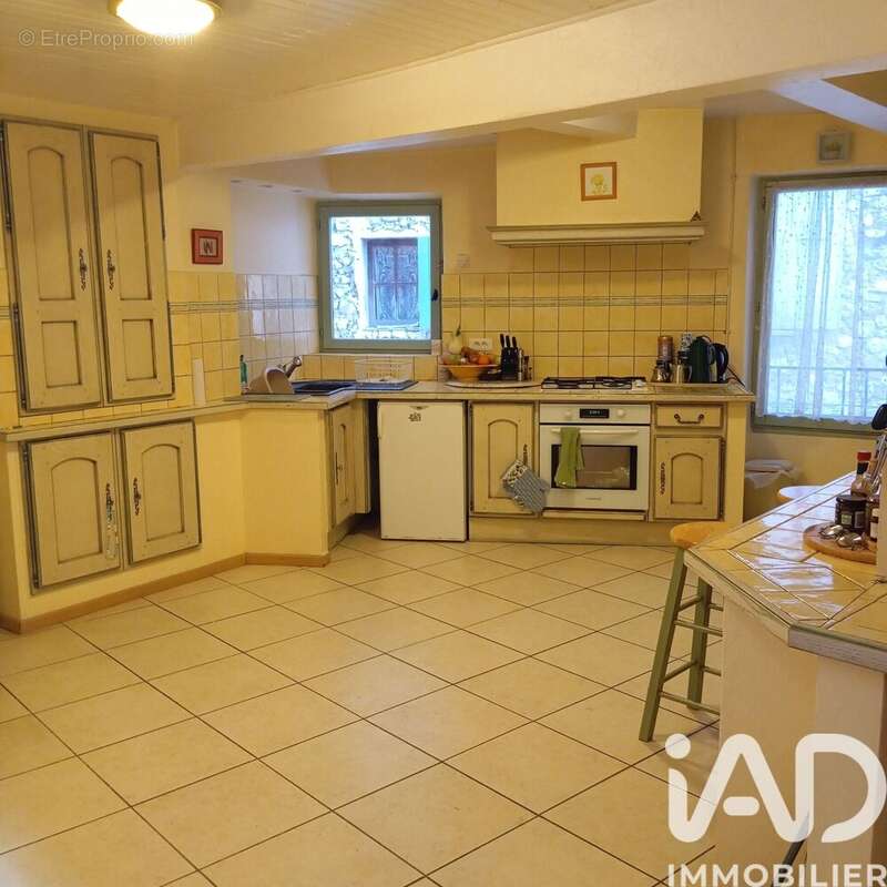 Maison 195 m² à Buis-Les-Baronnies  - photo 3