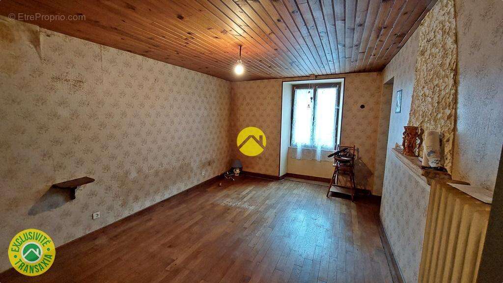 Maison rénovée avec dépendances - photo 14