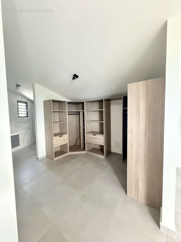 Maison à SAINT-DENIS