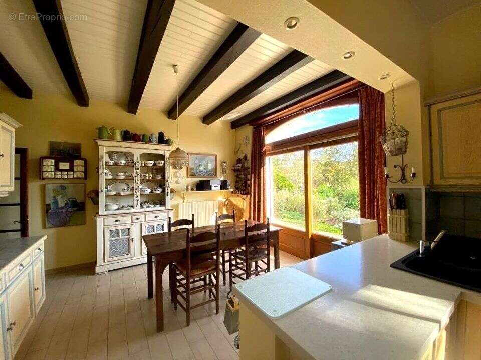 Maison à PUY-L'EVEQUE