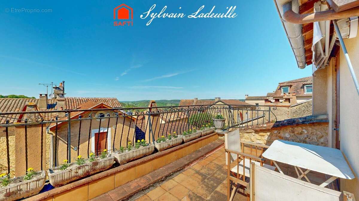 Photo 2 - Maison à SALLES-DE-BELVES