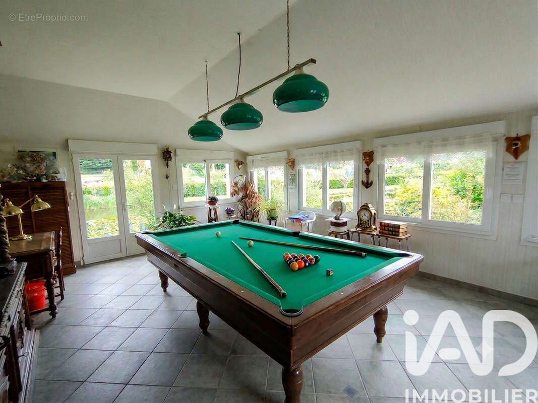 Maison 151 m² à Thorigne-Sur-Due  - photo 2