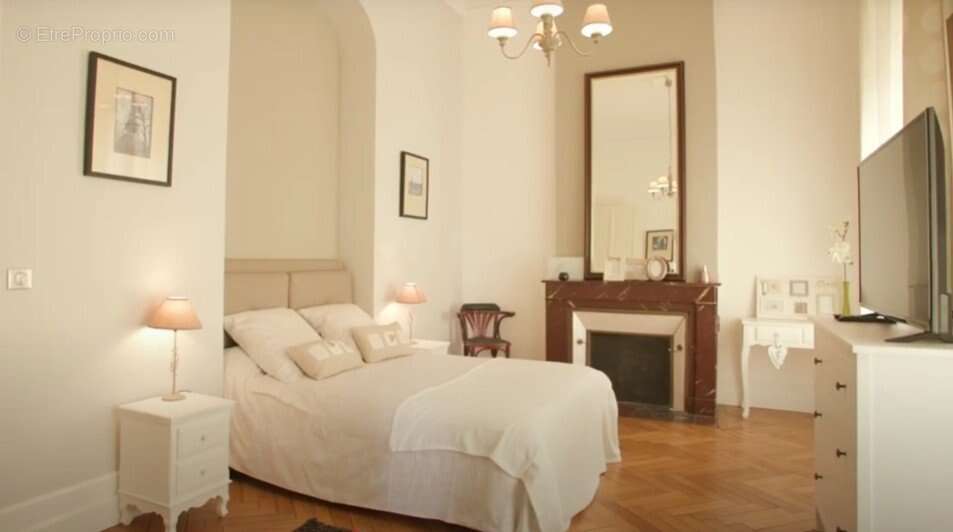 Maison à BAZAS
