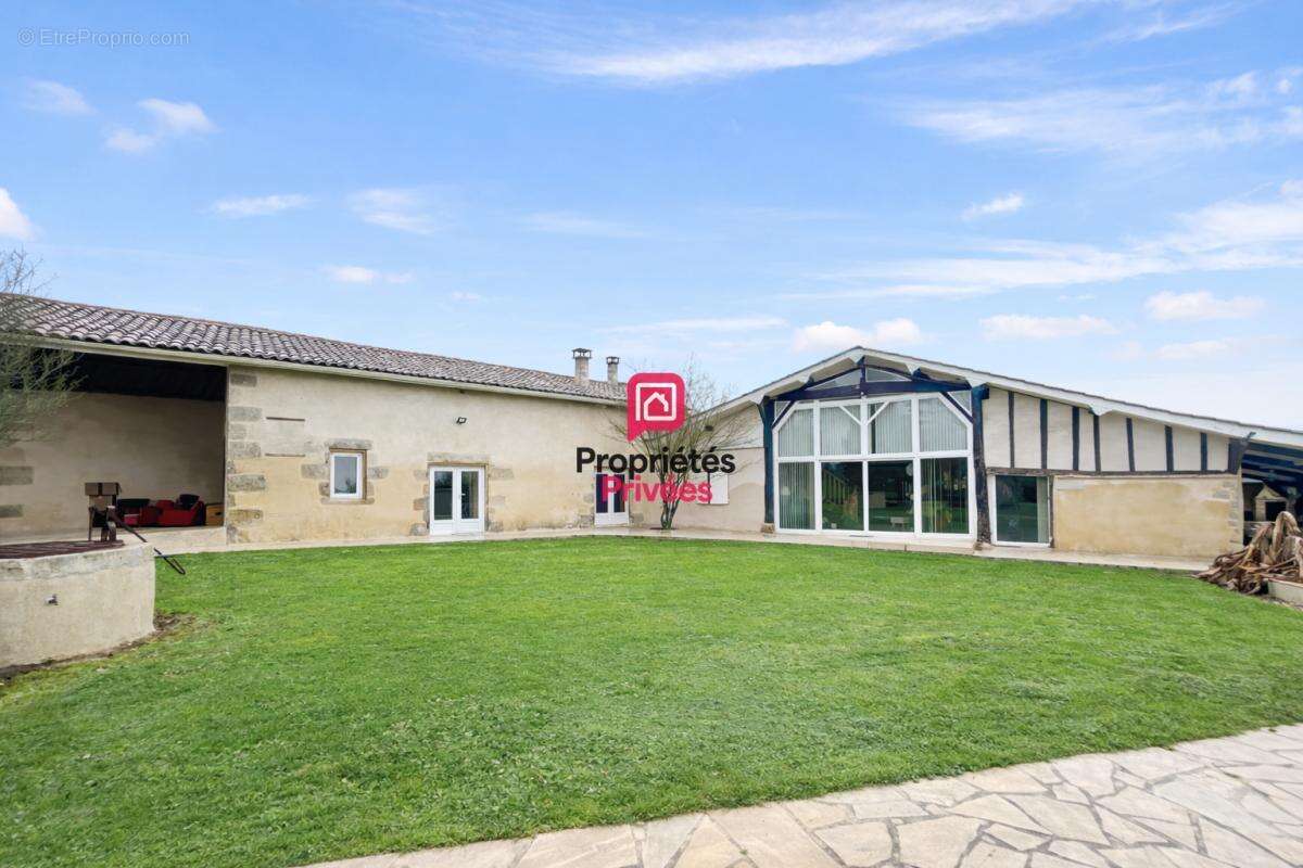 Maison à BAZAS