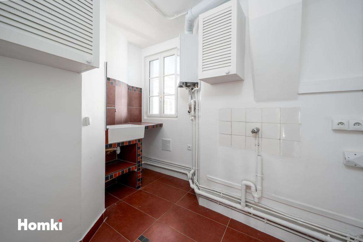 Appartement à PARIS-18E