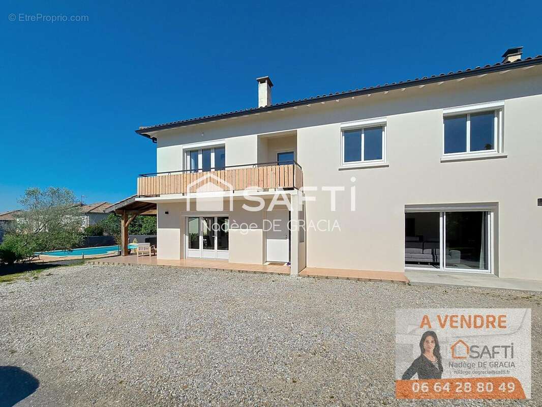 Photo 2 - Maison à LABEGE