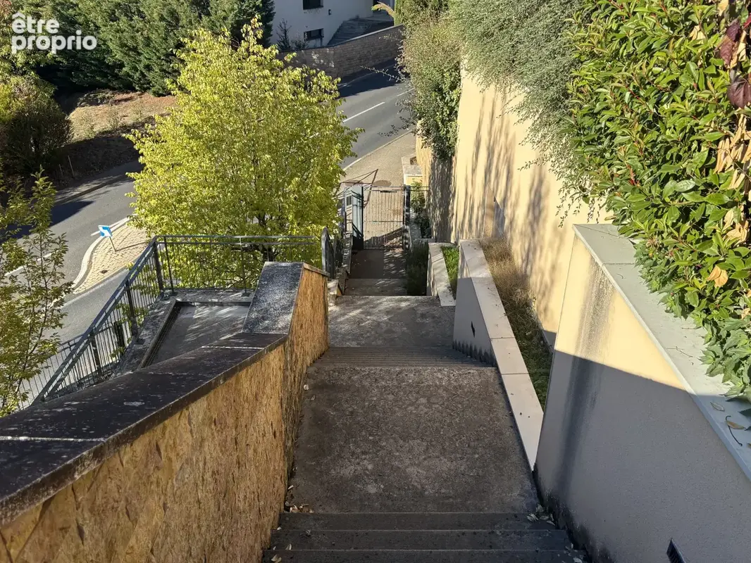 ST DIDIER AU MONT D'OR, Bel appartement avec vue dégagée, terrasse, climatisation réversible et garage double - photo 10