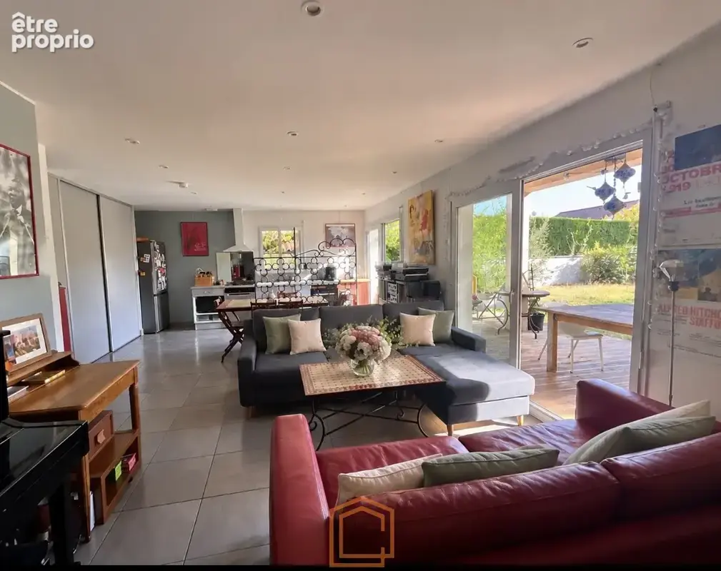 Maison 120 m2 centre Saint-Genis-Laval - photo 5