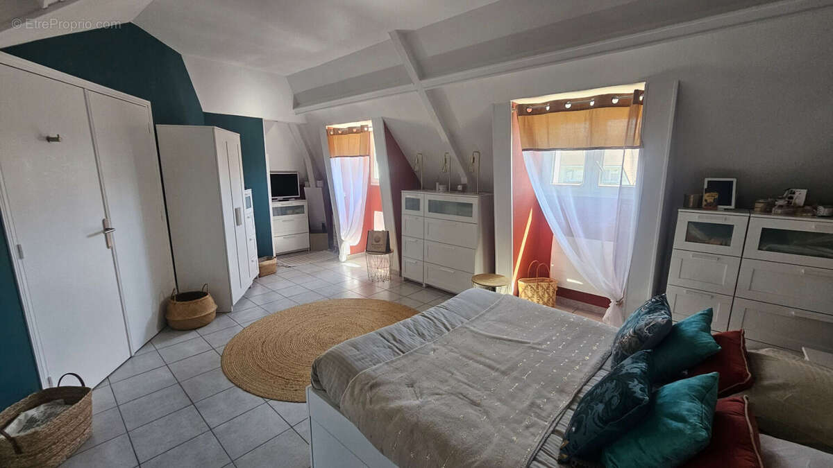 Maison à VILLEMOMBLE