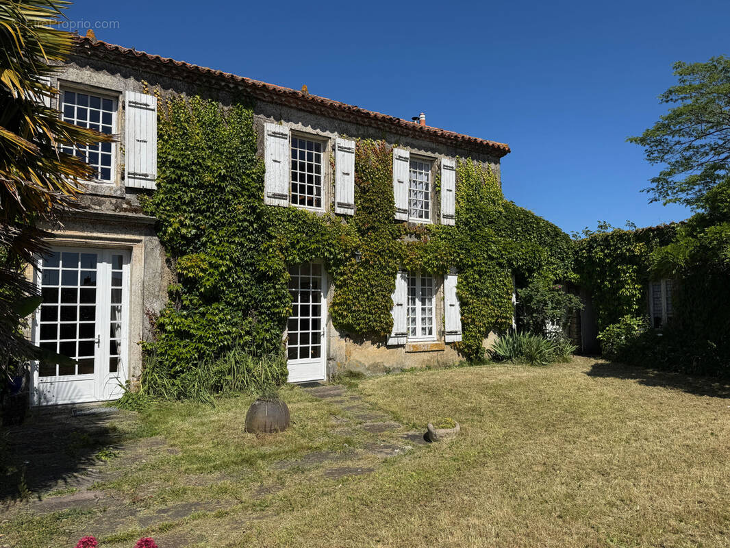 Maison à CEZAIS