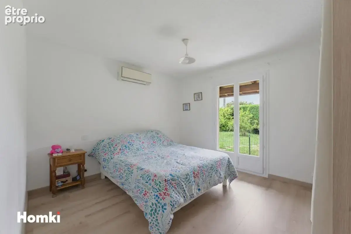 Maison/Villa T4 de 142 m² + T2 indépendant de 20 m² à Saint-Médard-en-Jalles 33160 - photo 11