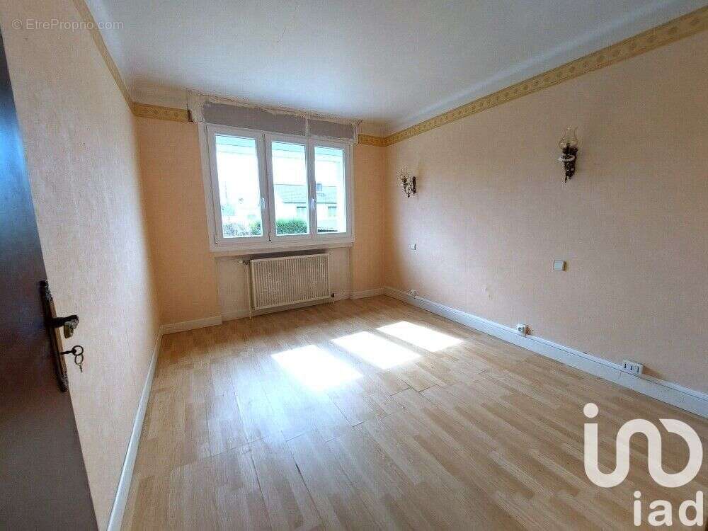 Photo 6 - Maison à ETAIN