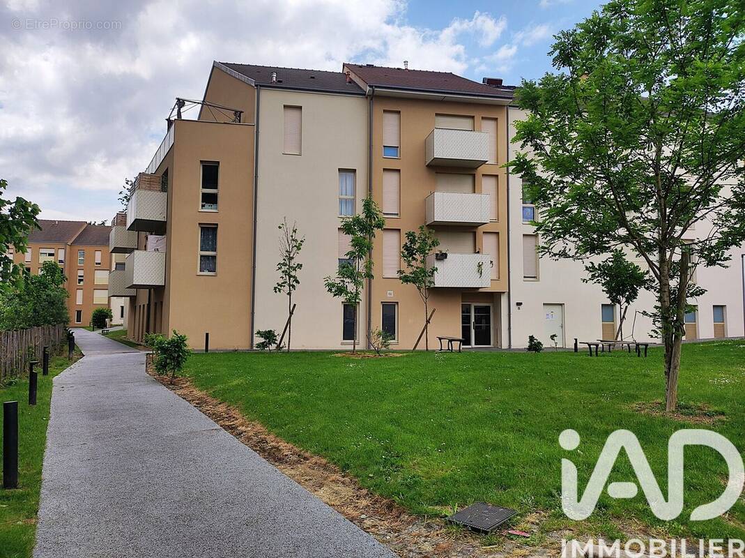 Photo 1 - Appartement à SARCELLES