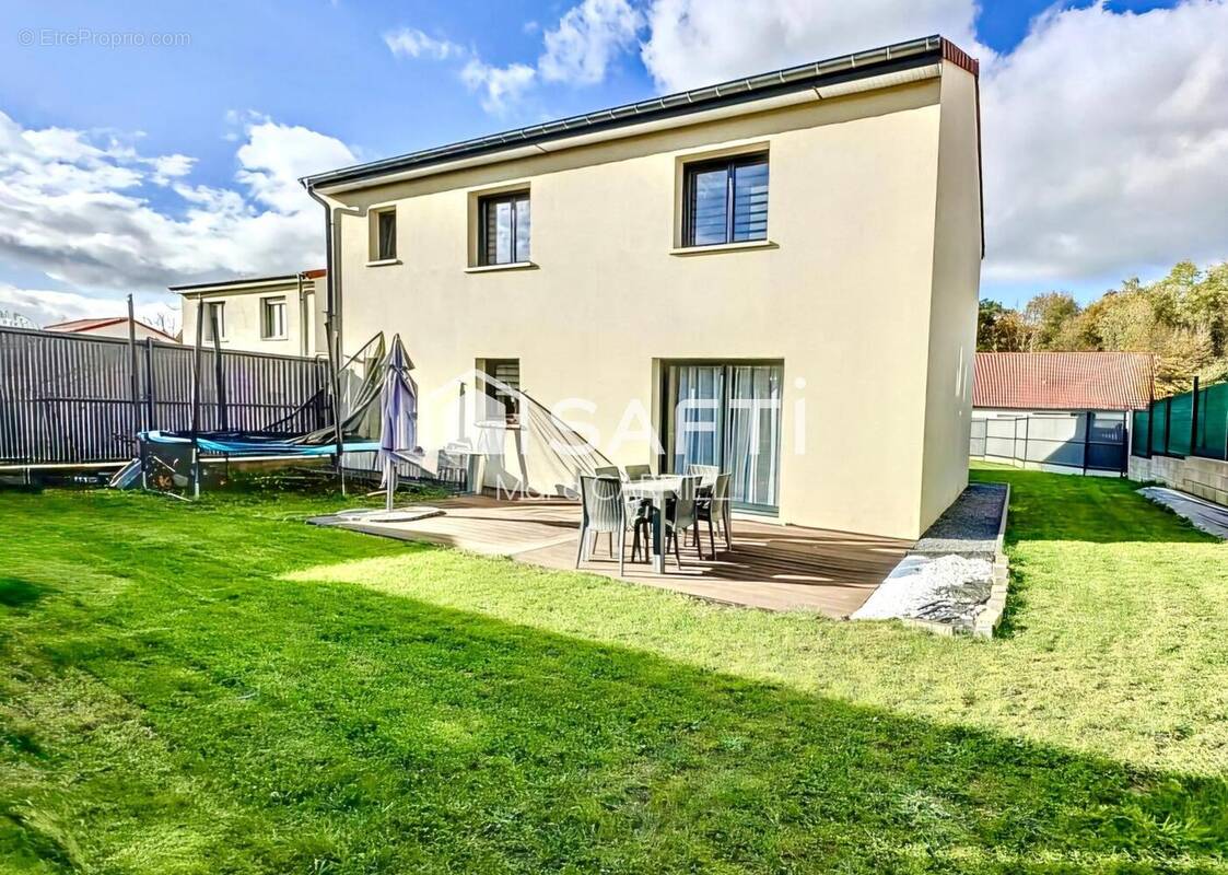 Photo 1 - Maison à LONGWY