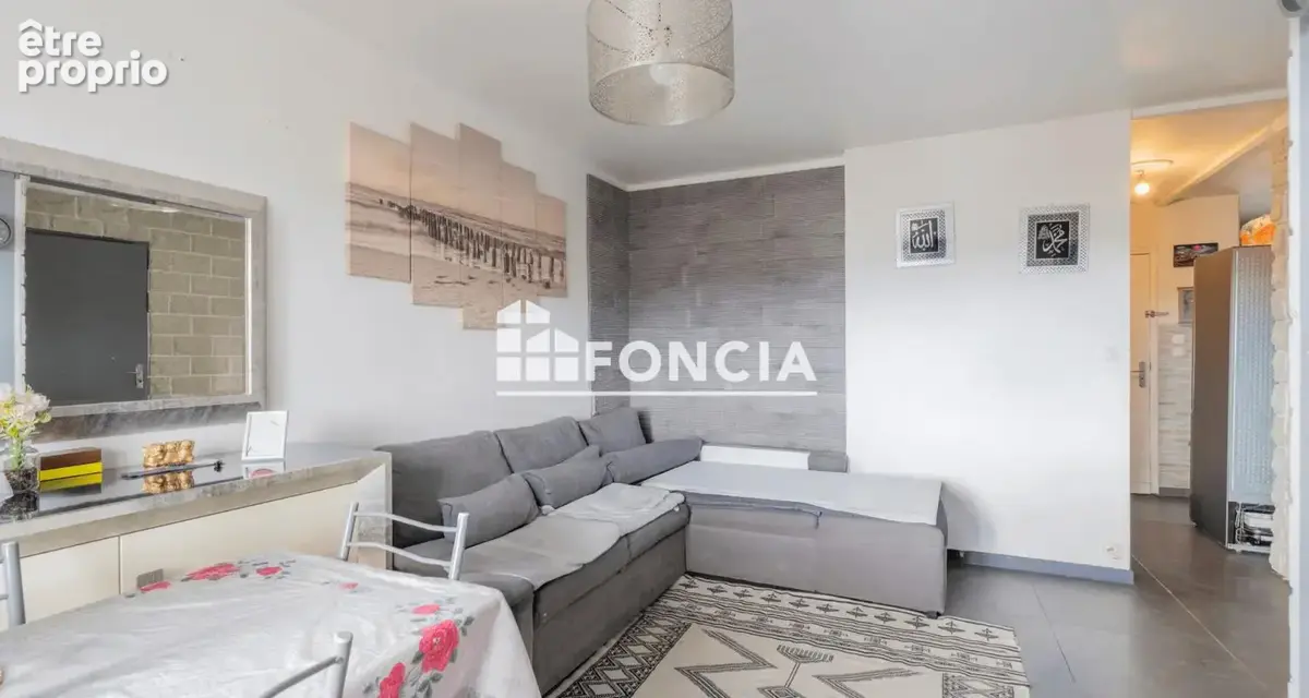 EXCLUSIVITÉ – INVESTISSEMENT LOCATIF – T3 avec balcon et cave – Marseille 13009 - photo 3