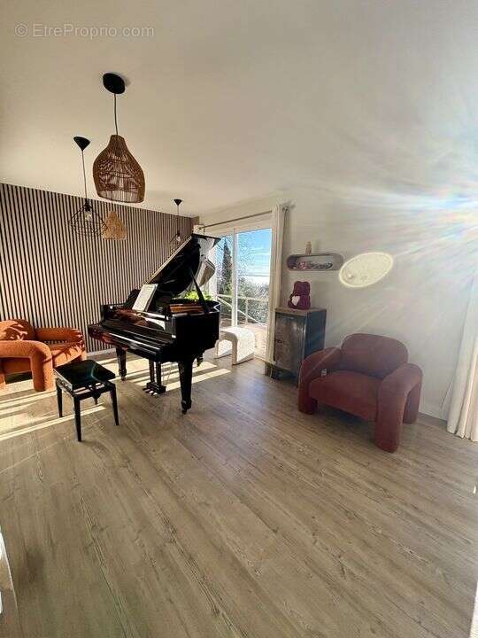 Rochefort du Gard, Somptueuse Villa avec vue  185m², terrain - photo 11