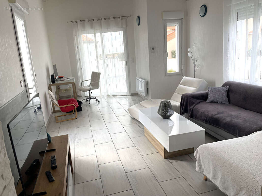 Maison BRETIGNOLLES SUR MER - 4 pièce(s) - 105 m2 - photo 4