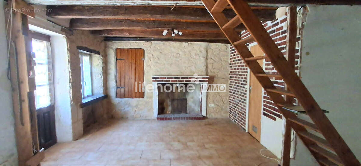Maison à BETHINES
