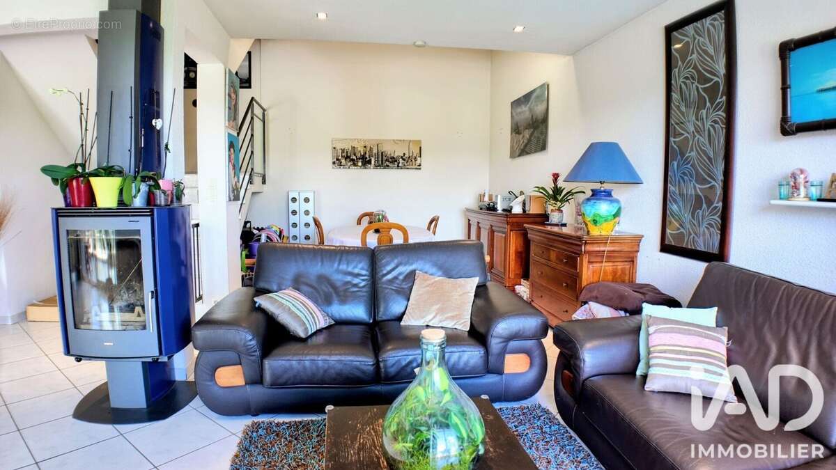 Photo 5 - Maison à SAINT-GENEST-LERPT