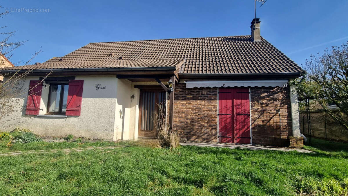 Maison à ILLIERS-COMBRAY