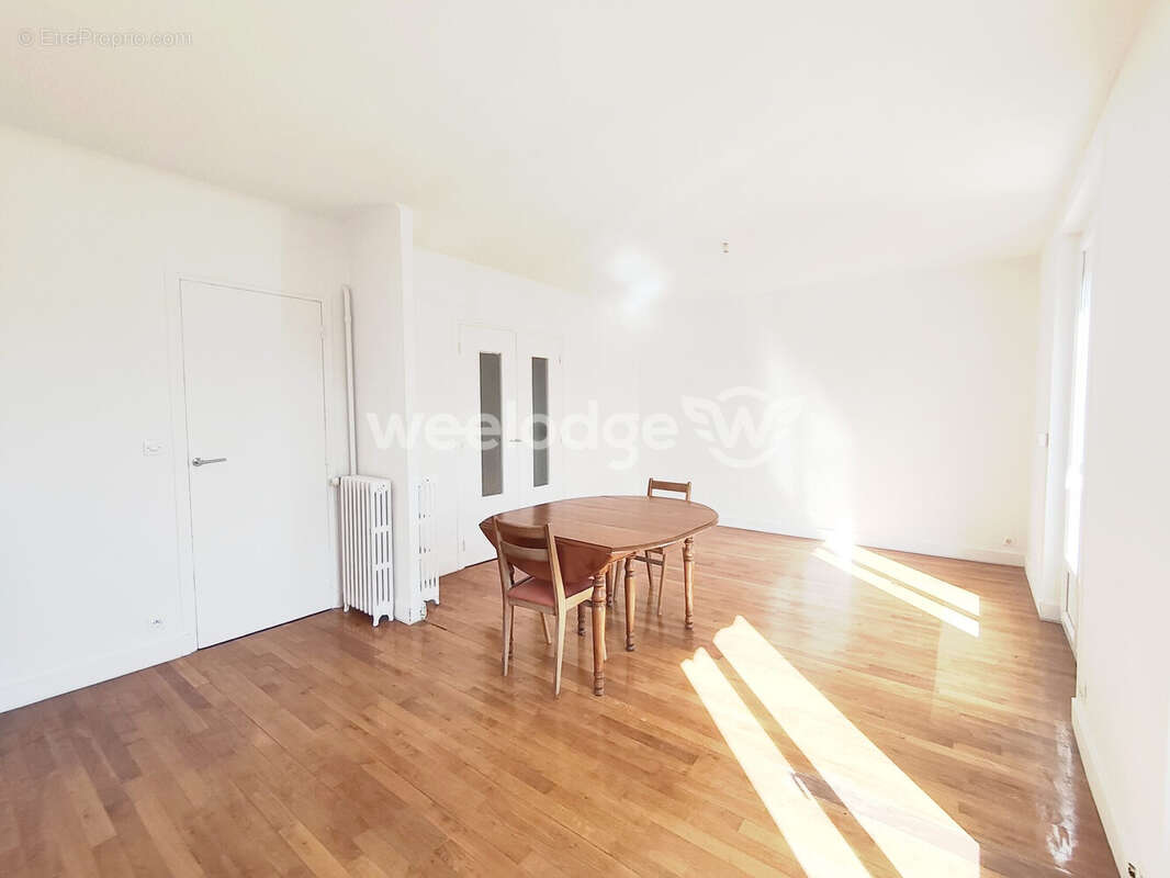 Appartement à MEZY-SUR-SEINE