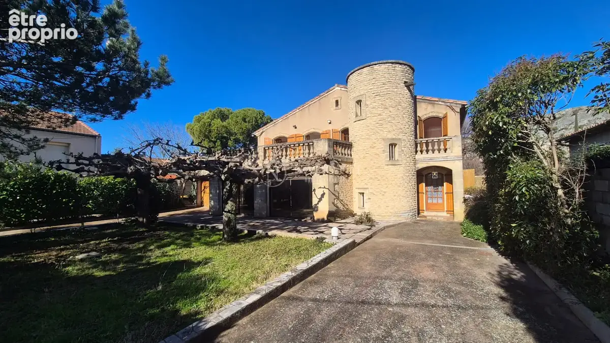 Superbe bâtisse  de 150m² sur jardin clos  à CAVAILLON. - photo 11